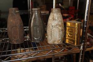 lot 712 image: Lot of (4) Vintage Mining Lamp Oil Containers