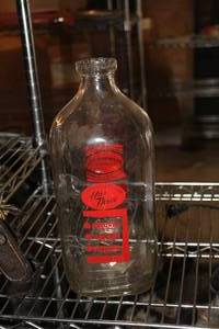 lot 738 image: Glenwood Inglewood 13 Sprint Water Jug