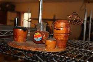 lot 737 image: Moonshine Still Dcor