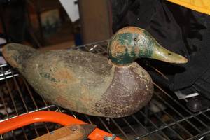 lot 736 image: Vintage 16 Wooden Duck Decoy