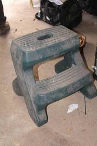lot 860 image: Step Stool 2-step