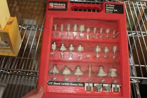 lot 899 image: Hickory Woodworking RBK-1030 Carbide Master Set 23-piece