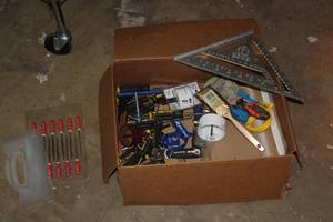 lot 824 image: Hand Tools - Square, Cable Clamp, Brushes, Hole Saws, Drivers, Precision File Set