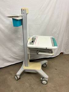 $2800 Medical Mobile Computer Workstation Ergotron Locking Laptop Notebook Adjustable Sit Or Stand Computer Cart COW - Good Condition - Electronics Not Included - No Key