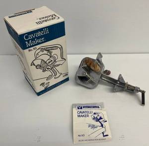lot 6 image: Vintage Cavatelli Maker In Original Box