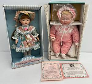 lot 47 image: Group Of Vintage Dolls Including Knowles Dolls And Floral Fantasy