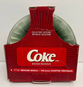 lot 108 image: Set Of 4 Coke 7 12 Genuine Bowls Glass In Original Box