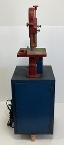 lot 140 image: Vintage Shopmaster 63 Blade Band Saw