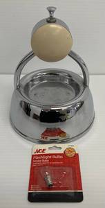 lot 162 image: Antique 1940s-1950s Light Up Ashtray (Works)