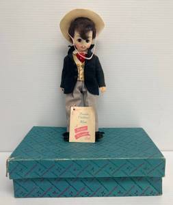 lot 191 image: Vintage Madame Alexander Doll  Rhett 1380 