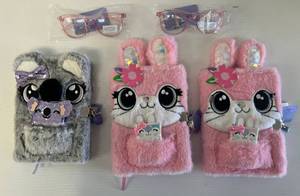 lot 204 image: Claires Furry Friends Girls Diaries (New)