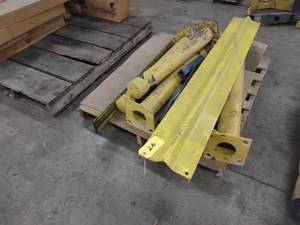 lot 26 image: Bollard Posts, Rails, & Angles...