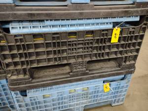 lot 60 image: Fold-Up Poly Crate, 40x48x51 With T...