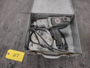 lot 117 image: Black & Decker Industrial 12  Imp...