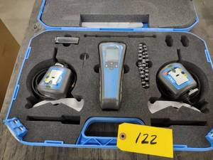 lot 122 image: SKF TKSA2C Shaft Alignment Tool...