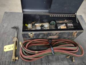 lot 124 image: Smith OxyAcetylene Torch with Gaug...