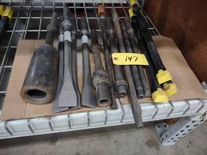 lot 147 image: Assorted 78 Jack Hammer Bits...