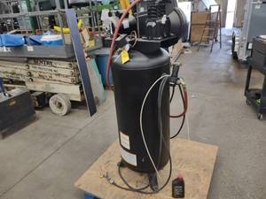 lot 6 image: Vertical Air Compressor hp SPL, 23...