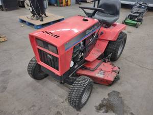 lot 7 image: Simplicity Lawn Tractor, Hydrostati...