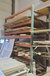 lot 50 image: teardrop pallet racking