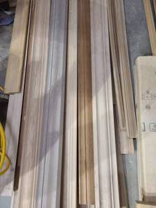 lot 34 image: Mixed wood crown molding bundle