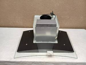 CONCAVE GLASS WALL MOUNTED HOOD RANGE