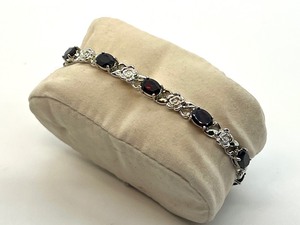 lot 45 image: Sterling Silver and Garnet Bracelet
