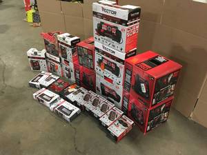 Mix lot of Vector Battery StartersChargers - various models and conditions Review all pictures - Customer Returns