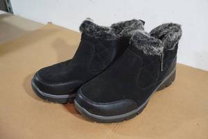Skechers Boot Easy Gold Boots - Womens 11