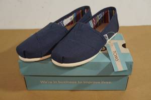 NEW Toms Alpargata Navy Canvas Shoes - Womens 6