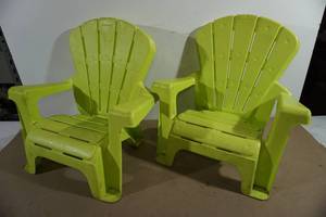 Kids Plastic Outdoor Chairs - Green