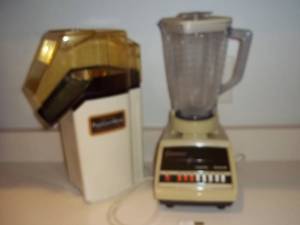lot 59 image: Vintage PopCorn Now Machine, & Vint...