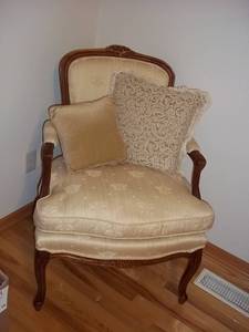 lot 119 image: Vintage Large side Chair Great Sha...