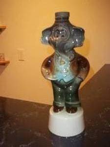 lot 134 image: Elephant Liquor Decanter