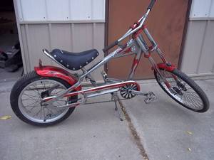 lot 23 image: Schwinn Orange County Choppers Stin...