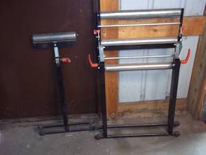 lot 59 image: Craftsman portable Fold-up roller s...