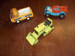 lot 316 image: Vintage Tonka trucks...