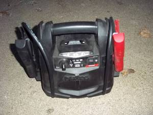 lot 348 image: portable Schumacher instant power j...