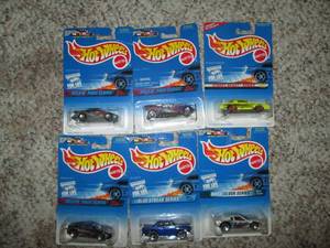 lot 129 image: Lot (6) Hot Wheels Collectible Die ...