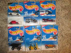 lot 158 image: Lot (6) Hot Wheels Collectible Die ...