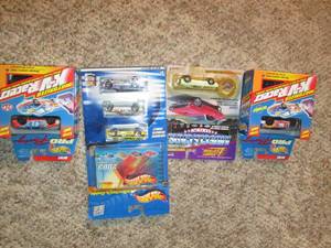 lot 167 image: Lot (6) Hot Wheels Collectible Die ...