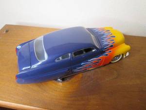 lot 208 image: Heavy duty die cast Replica 1949 Me...