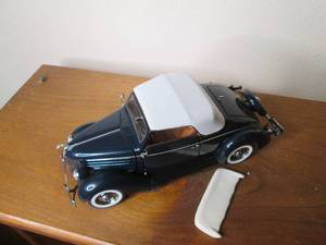 lot 223 image: Heavy Duty Die cast Replica car 193...
