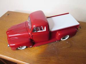 lot 225 image: Heavy Duty Die cast Replica 1951 Fo...