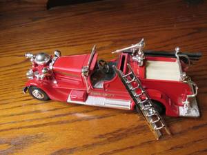 lot 258 image: Heavy Duty Die cast Replica bank wi...