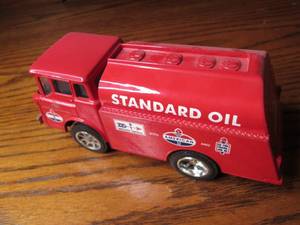 lot 261 image: Heavy Duty Die cast Replica bank wi...