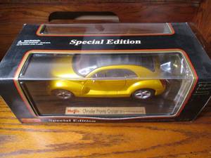 lot 286 image: New in box Maisto Special edition H...