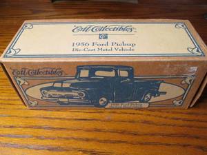 lot 289 image: New in box Ertl Coca Cola Advertise...