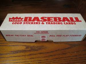 lot 425 image: Brand New, Fleer Factory Sealed C...