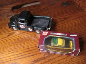 lot 437 image: Heavy Duty Die cast Replica 1953 Ch...